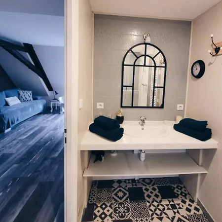 Διαμέρισμα Cosy Duplex *